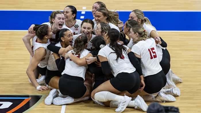Nebraska celebrate 2023 volleyball NCAA vs Pitt